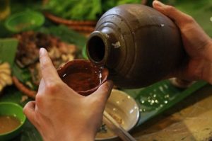 Các bé tham gia trò chơi vận động thể chất tại khu vui chơi Quận 6