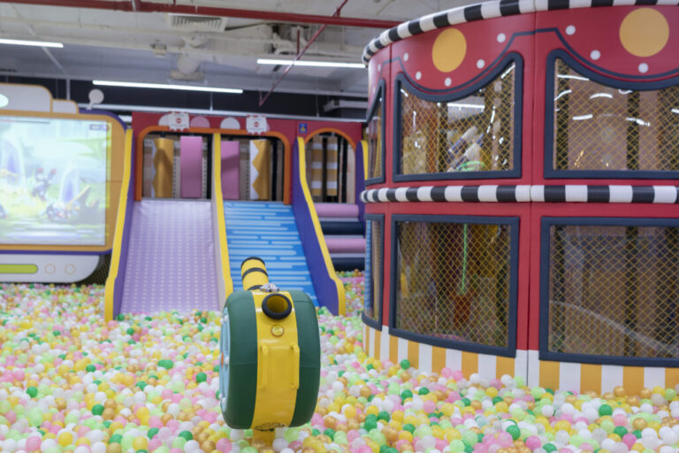 MenaWorld phân tích vận hành: mô hình Giáo–Trí tại Menas Mall